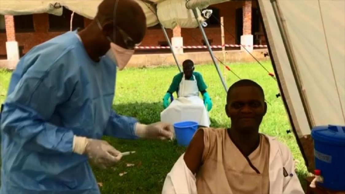 SALUD / ÁFRICA: VACUNA CREADA POR LA ORGANIZACIÓN MUNDIAL DE LA SALUD (OMS) PONE EN JAQUE A LA EPIDEMIA DE ÉBOLA