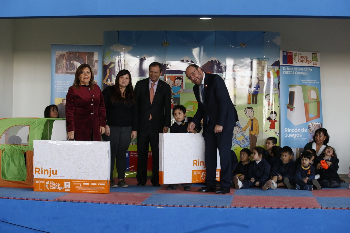  Gobierno Inicia entrega de más de 55 mil rincones de juego (RINJU) para apoyar el aprendizaje integral de niños de pre kínder