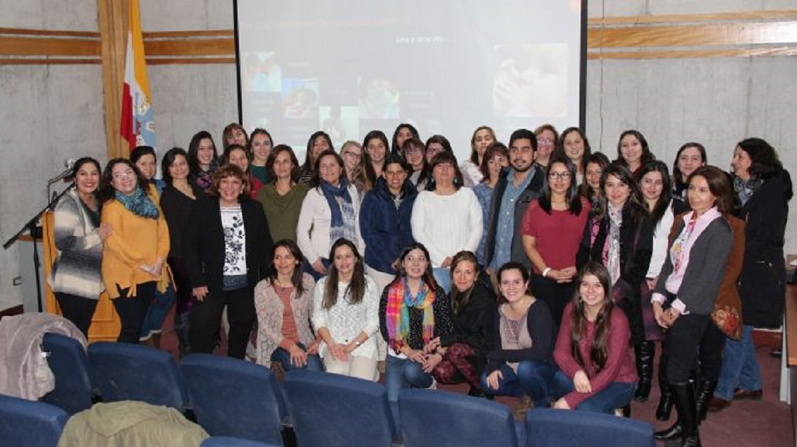 SALUD / SERVICIO DE SALUD OSORNO CAPACITÓ A MATRONAS Y ESTUDIANTES DE OBSTETRICIA EN PROGRAMA DE SALUD DE LA MUJER