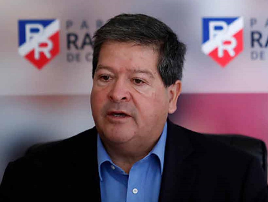  POLÍTICA / Partido Radical preparará junto a partidos de oposición proyecto de ley contra el nepotismo en el Estado