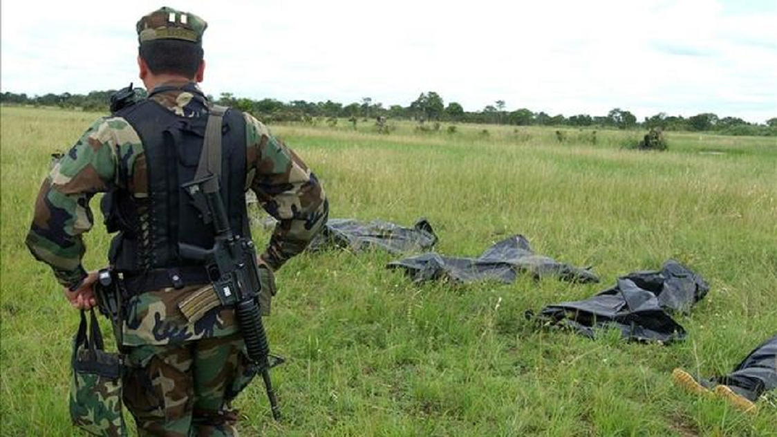 COLOMBIA / El Ejército colombiano mató a 10.000 civiles para mejorar las estadísticas en la guerra contra los rebeldes