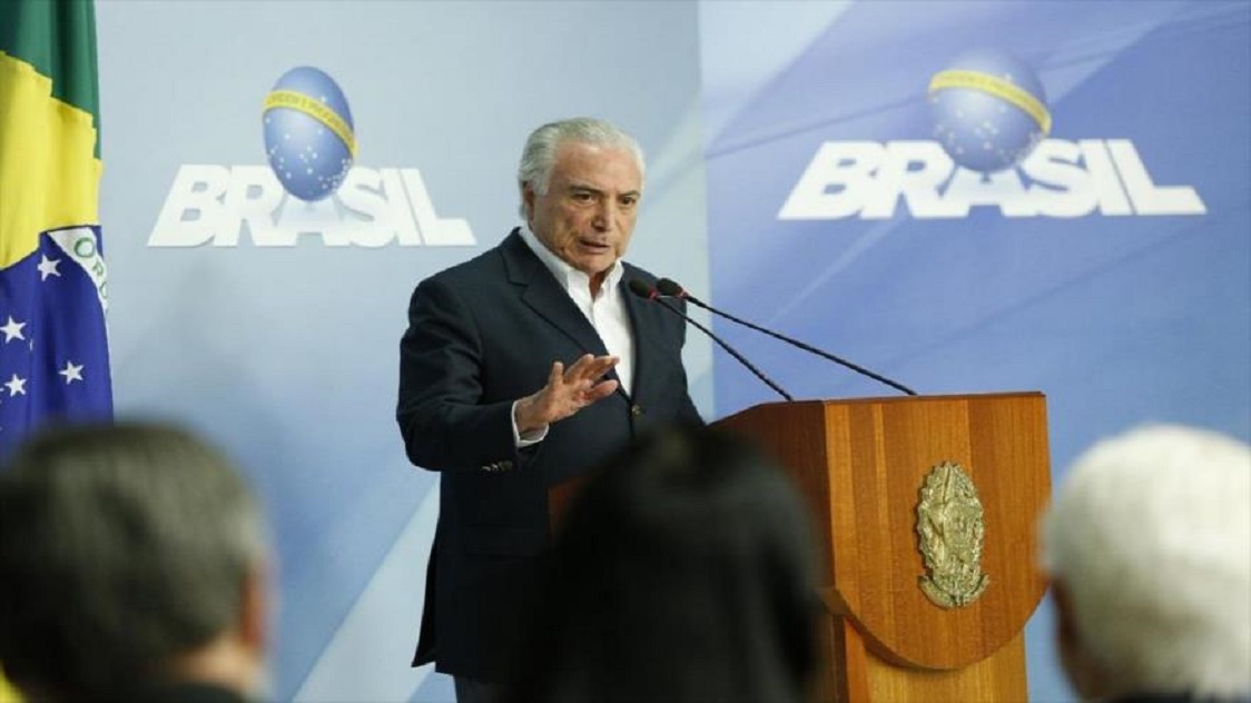 NEGOCIOS / EXPORTACIONES DE BRASIL CAEN UN 36% POR HUELGA DE CAMIONEROS
