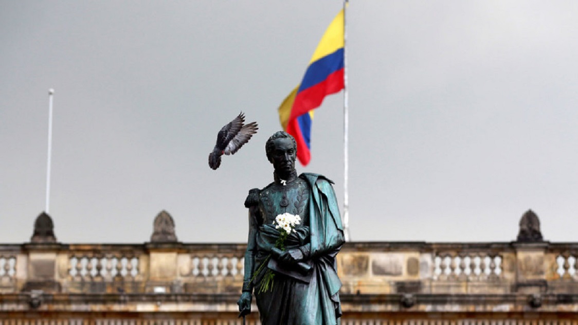  EL LEGADO DE SANTOS: ¿QUÉ PAÍS RECIBIRÁ IVÁN DUQUE EL NUEVO PRESIDENTE DE COLOMBIA?