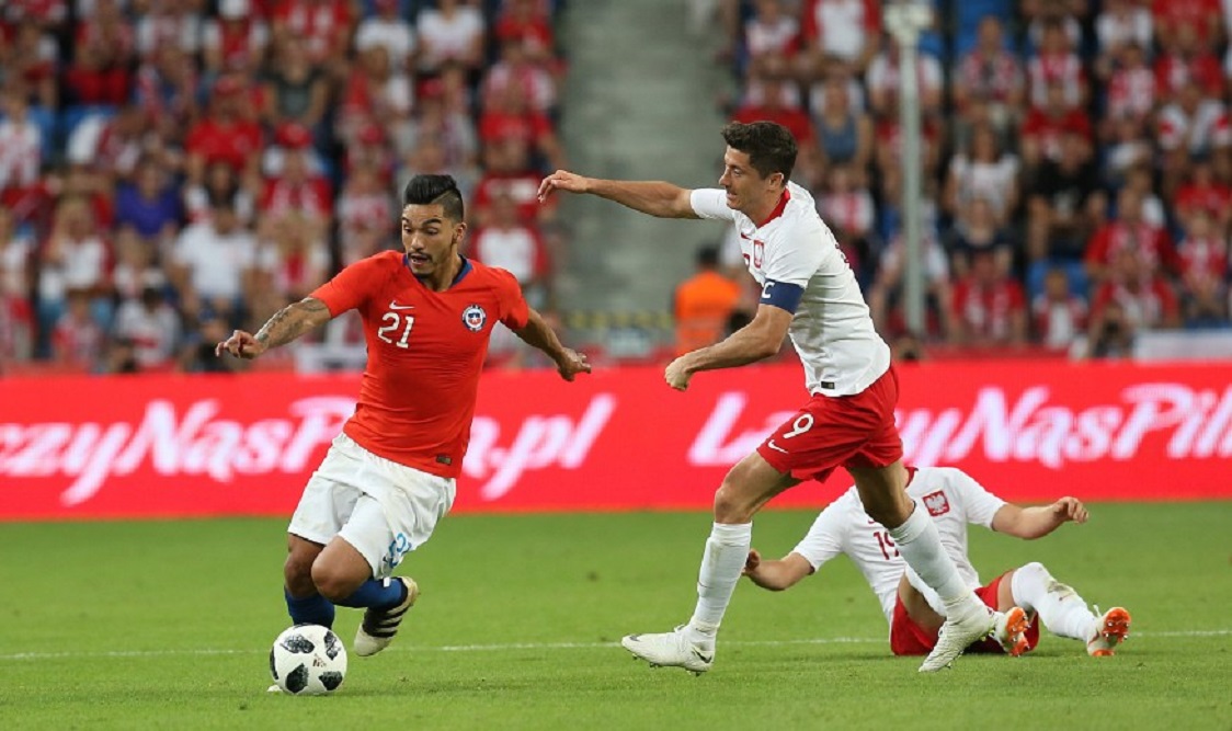 DEPORTE / LA ROJA FINALIZA SU GIRA POR EUROPA CON UN BUEN EMPATE ANTE POLONIA