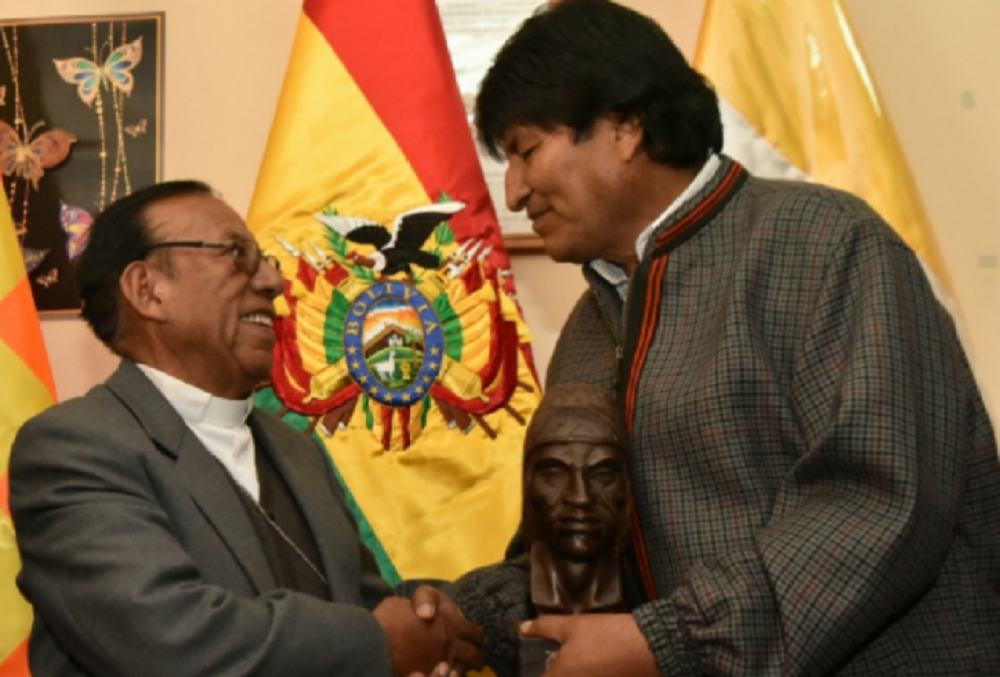 EVO MORALES APLAUDE SIN RESERVAS LA DECISIÓN DEL PAPA POR ELEGIR A UN INDÍGENA COMO NUEVO CARDENAL CATÓLICO DE SU PAÍS: EL MANDATARIO ASISTIRÁ A SU INVESTIDURA
