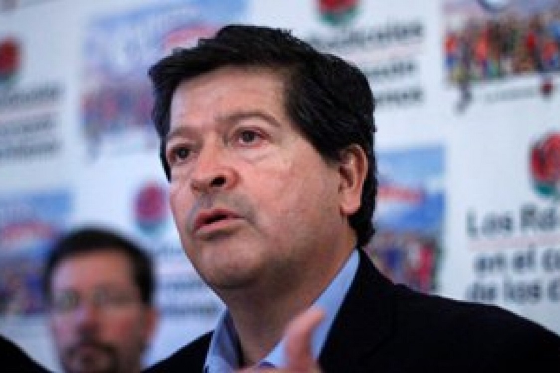 ERNESTO VELASCO Y ARTICULACIÓN DE LA CENTRO IZQUIERDA: “NECESITAMOS UNIDAD NO SOBREIDEOLOGIZAR NI EXCLUIR”