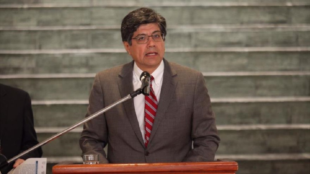 ECUADOR ARREMETE CONTRA BOLIVIA Y VENEZUELA POR APOYO A CORREA