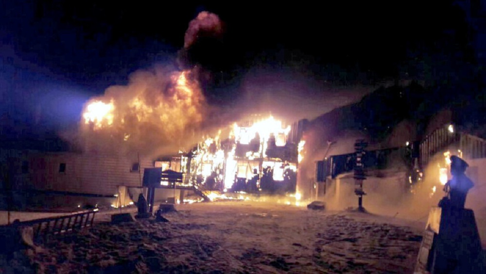 INCENDIO EN LAS INSTALACIONES DE LA GOBERNACIÓN MARÍTIMA EN LA ANTÁRTICA DE CHILE PROVOCA GRAVES DAÑOS MATERIALES