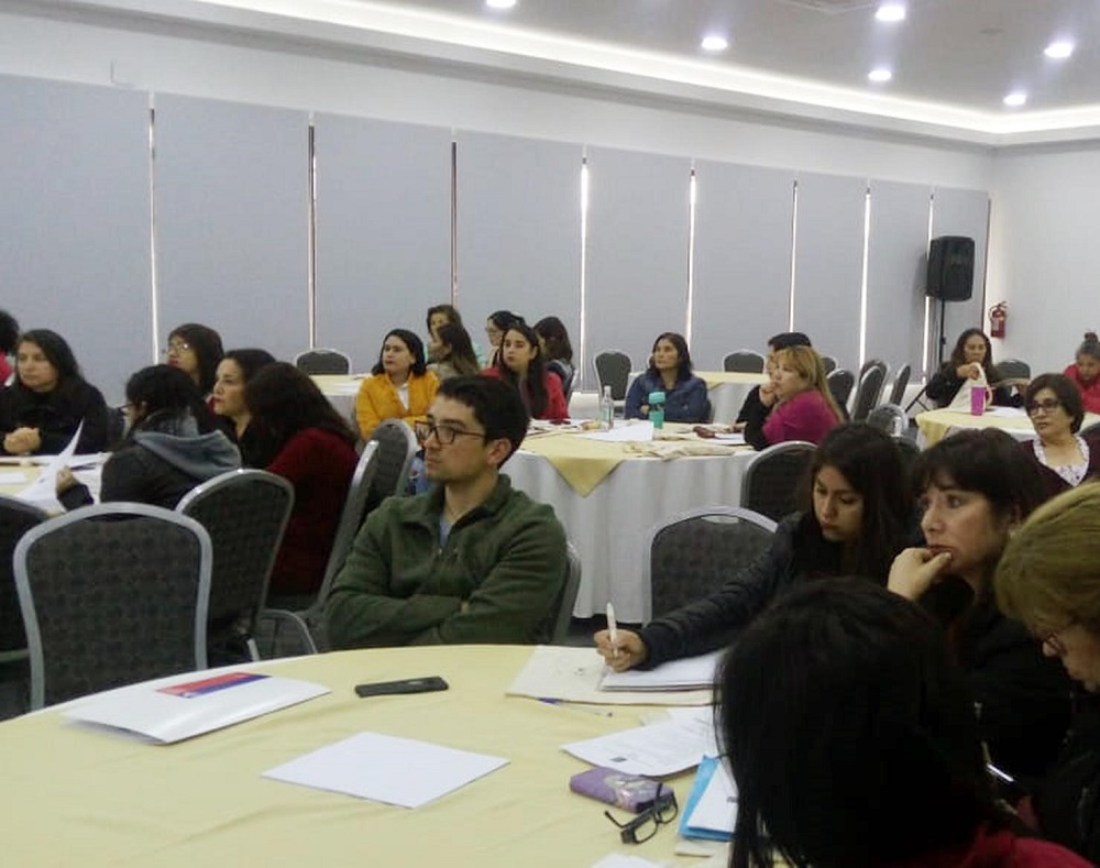 SALUD / SERVICIO DE SALUD ARICA: MATRONAS Y MÉDICOS SE CAPACITARON EN USO DEL PRESERVATIVO FEMENINO