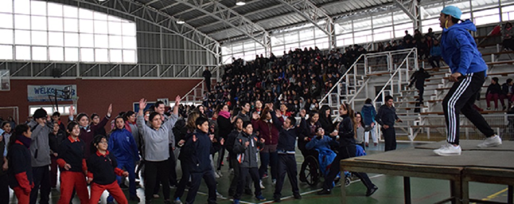 DEPORTE / 400 JÓVENES DE LA COMUNA DE LAJA PARTICIPARON DE “RUNING FOR LIFE”