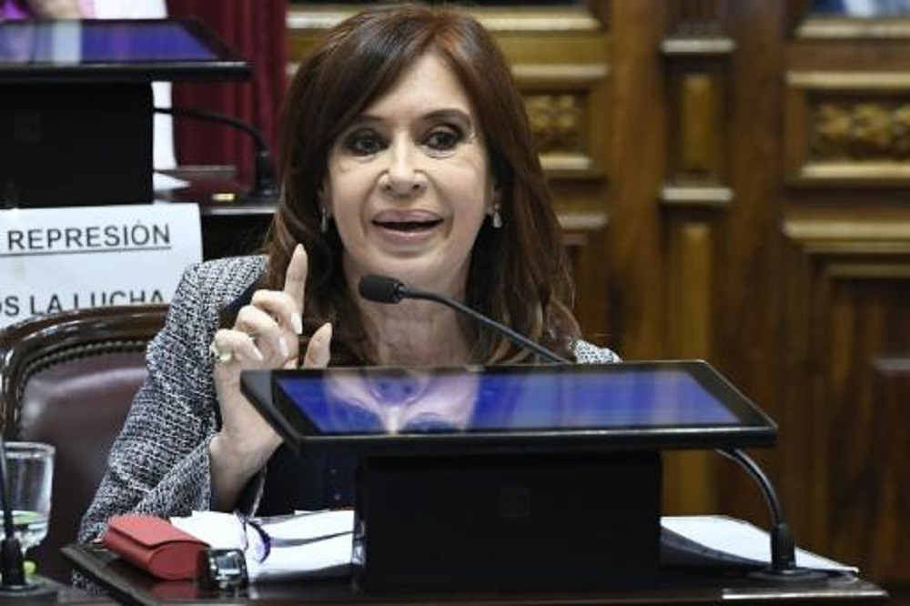 EXPRESIDENTA KIRCHNER PROCESADA CON PRISIÓN PREVENTIVA EN MEGACAUSA POR SOBORNOS