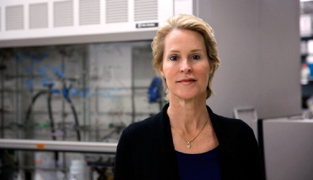 CIENCIA / FRANCES ARNOLD: DE CAMARERA EN UN CLUB DE JAZZ A GANAR EL NOBEL DE QUÍMICA