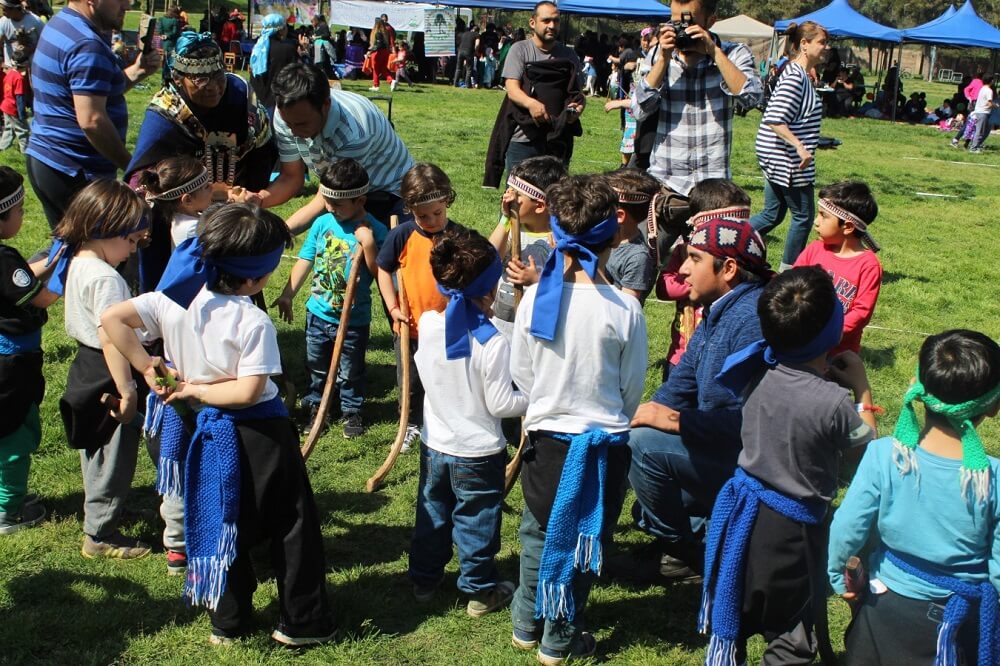 500 NIÑOS DE LA REGIÓN METROPOLITANA PARTICIPARON EN ENCUENTRO DE PALÍN APOYADO POR CONADI Y JUNJI