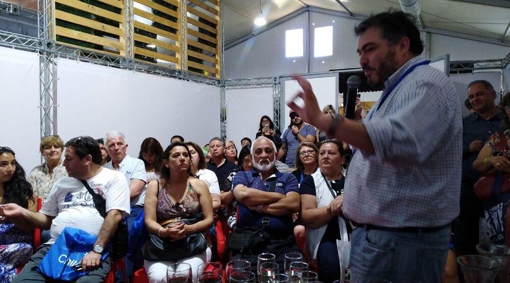 NEGOCIOS / PROVECHOSA PARTICIPACIÓN DE EMPRESARIOS DE TURISMO DE NAHUELBUTA Y COSTA ARAUCANÍA EN FERIA VYVA