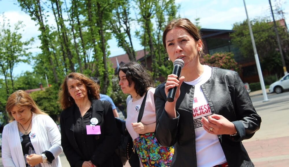 SEREMI DE LA MUJER Y EQUIDAD DE GÉNERO DIFUNDIÓ EN LA COMUNA DE PAILLACO REGIÓN DE LOS RÍOS CAMPAÑA #NOLODEJESPASAR