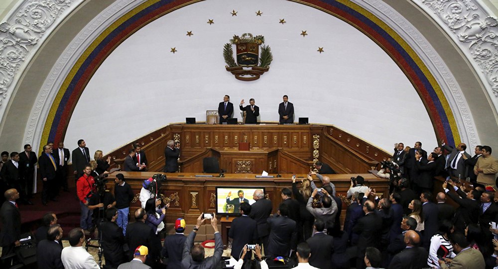  PARLAMENTO DE VENEZUELA OFRECE «AMNISTÍA» A MILITARES QUE DESCONOZCAN A MADURO 