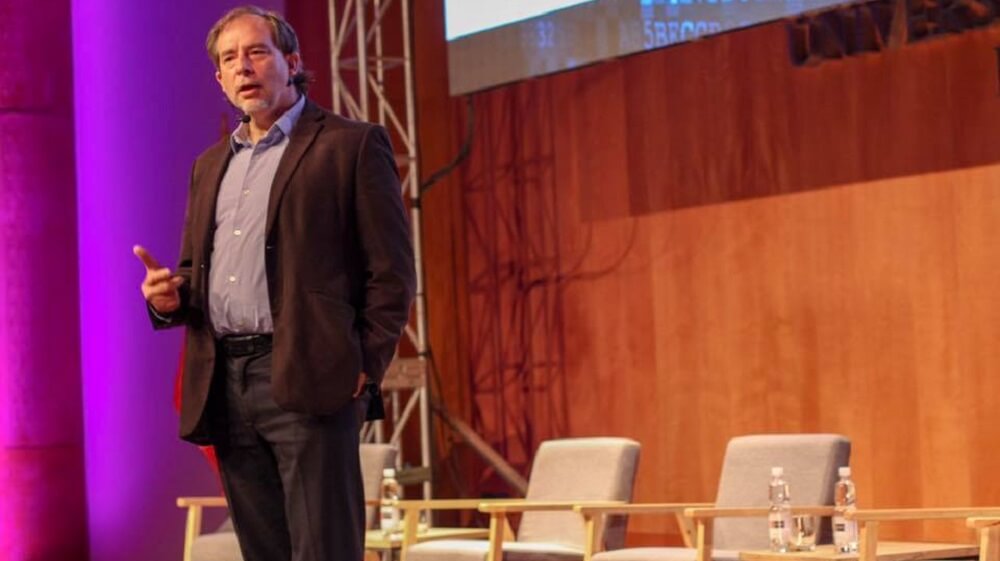 POLÍTICA / SENADOR GUIDO GIRARDI (PPD) ANUNCIA CAMPAÑA PARA NACIONALIZAR EL AGUA