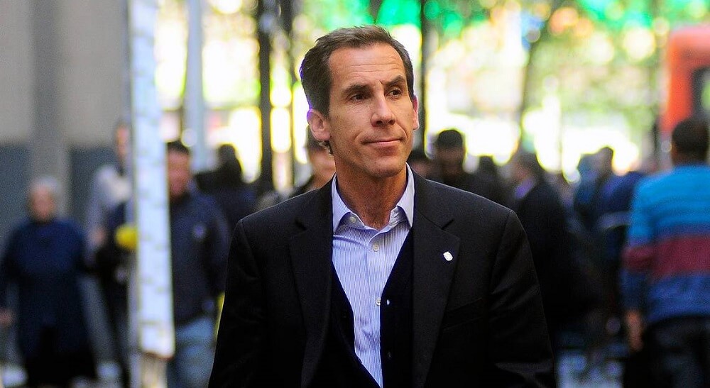 EL CONSEJO MUNICIPAL DE SANTIAGO APRUEBA MODIFICACIÓN A ORDENANZA QUE NORMA MOBILIARIO DE LOCALES EN ESPACIOS PÚBLICOS