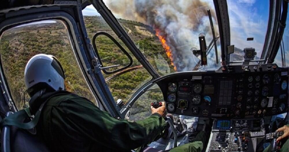  Helicóptero cisterna “Sun Bird” ya ha descargado más de 990 mil litros de agua en incendios de la región del Maule
