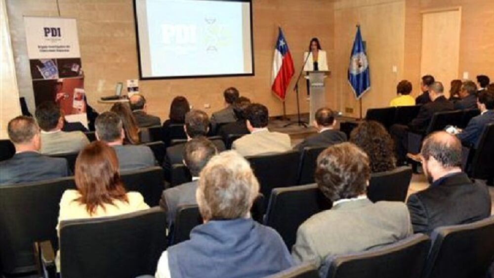  Policía de Investigaciones de Chile (PDI) e Instituto Forense mexicano realizan convenio de cooperación internacional