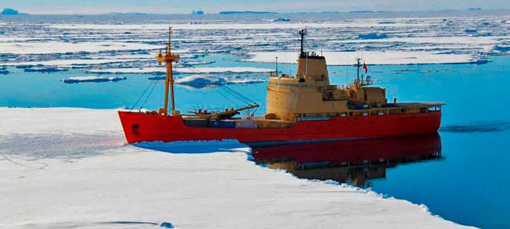 Rompehielos “Óscar Viel” se despide tras navegar lo equivalente a casi 20 vueltas al mundo
