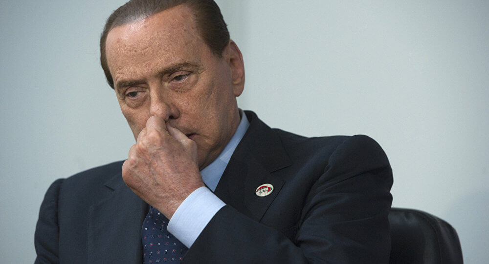 Muere en extrañas circunstancias una de las chicas de las fiestas de Berlusconi
