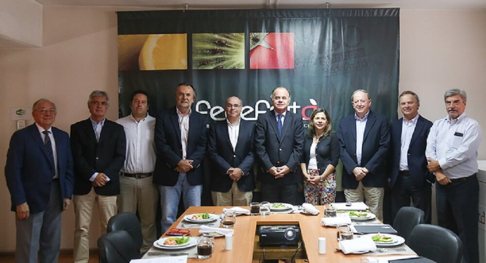 Directorio de Fedefruta recibe al Ministro de Agricultura y plantea las tareas claves para el avance del sector frutícola