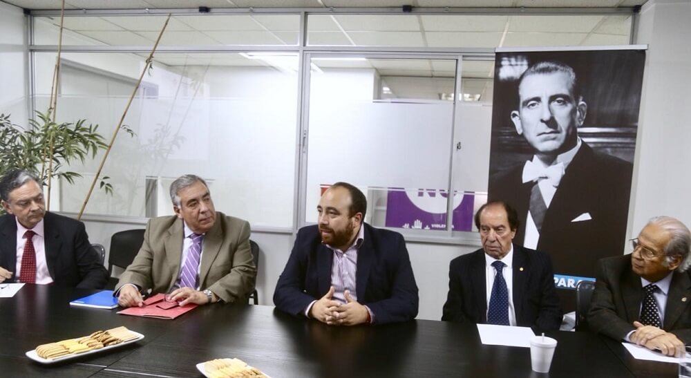 Democracia Cristiana (DC) lanza mesa de trabajo con gremios y pymes por impuestos justos