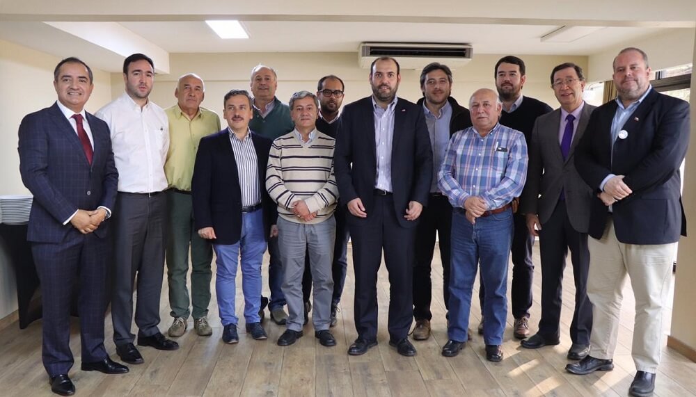 Subsecretario de Economía junto a Seremi del ramo se reúnen con gremios de la Región de La Araucanía