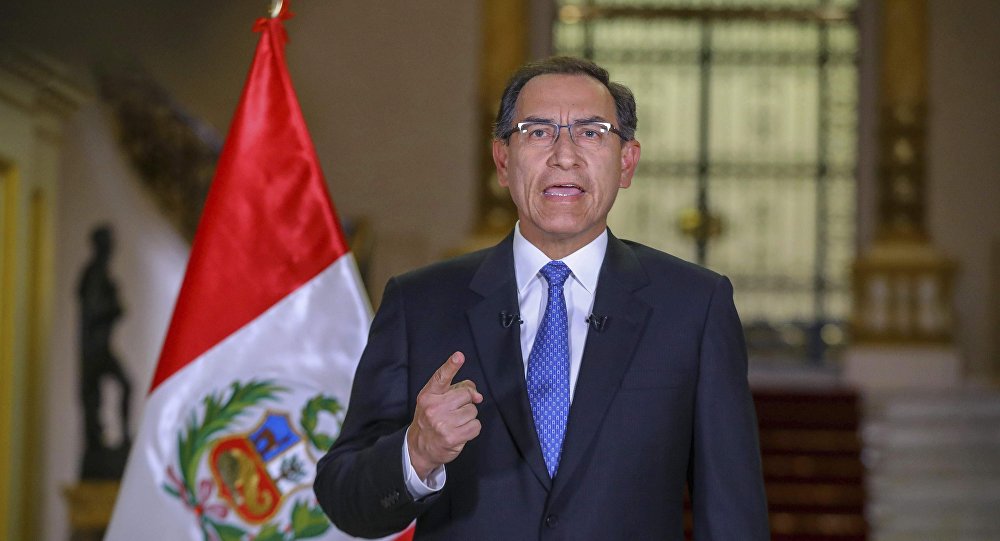  Gobierno peruano acepta disposición legal para prohibir reelección de Martín Vizcarra