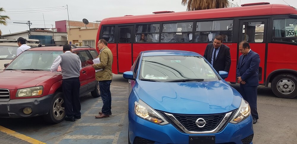 Servicio de Salud Arica junto a Senadis y Municipio realizaron visita inspectiva a estacionamientos para discapacitados en Hospital Regional Juan Noé Crevani