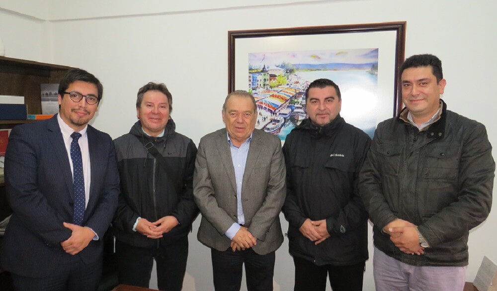  Diputado Berger (RN) se reunió con dirigentes de Adiptgen Los Ríos para analizar ley de modernización de Gendarmería (video)