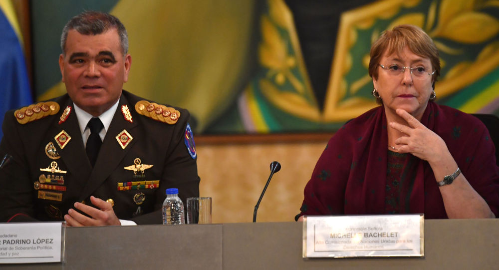  Bachelet sostiene reunión con ministros venezolanos de Defensa e Interior