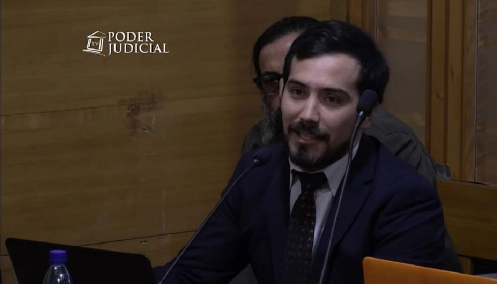 Estudiante mapuche de la UCT fue detenido en manifestación y formalizado por supuesto porte de artefacto incendiario que no se encuentra registrado en los antecedentes