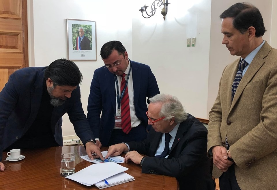  Alcalde de la sureña localidad de Mulchén se reúne con Ministro del Interior para la construcción de un hospital de mediana complejidad 