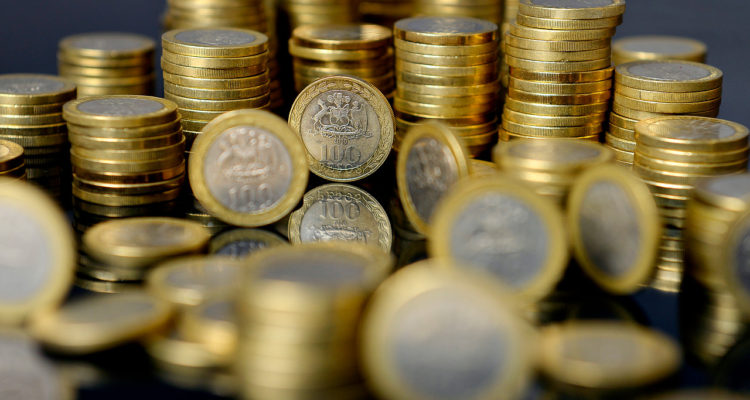 El comercio crece un 47% impulsado por los bonos y los retiros de los fondos previsionales