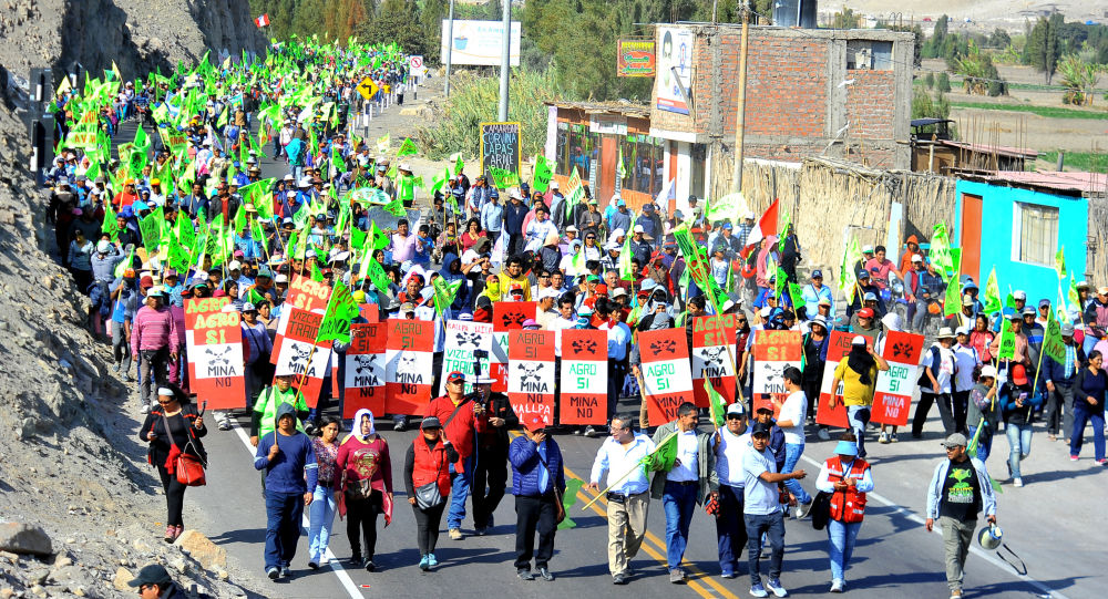 Gobierno de Perú suspende por 120 días licencia de construcción de megaproyecto minero