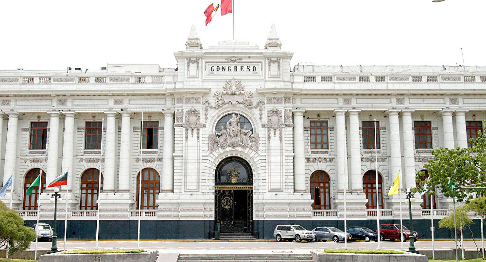  Presidente de Perú ordena clausurar el Congreso y convocar elecciones legislativas
