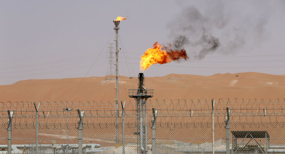  Los precios del petróleo se disparan en las bolsas de todo el mundo luego del ataque a refinerías saudíes