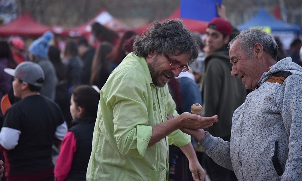 Agrupación Marilyn, Viking 5 y Vicente Monsalves cerraron la Fiesta Costumbrista de Huechuraba ante más de 10 MIL personas