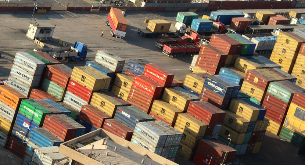 Gobierno de Bolivia anuncia acuerdo con los administradores del puerto de Arica para desbloquear carga boliviana