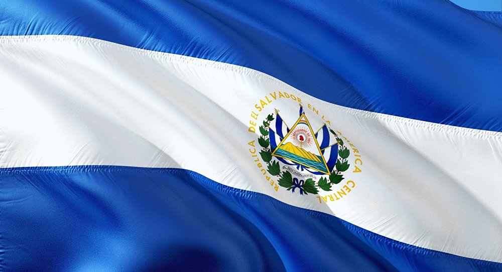  Gobierno de El Salvador expulsa a diplomáticos de Venezuela