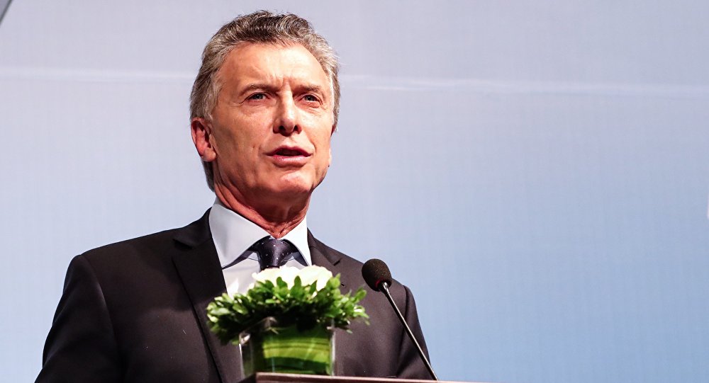  Fiscal argentino imputa a presidente Macri por autorizar vuelos a Malvinas