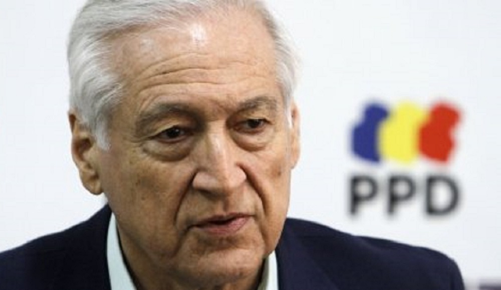  Heraldo Muñoz (PPD) responde a Piñera por su idea de cambios constitucionales: “Llega tarde de nuevo”