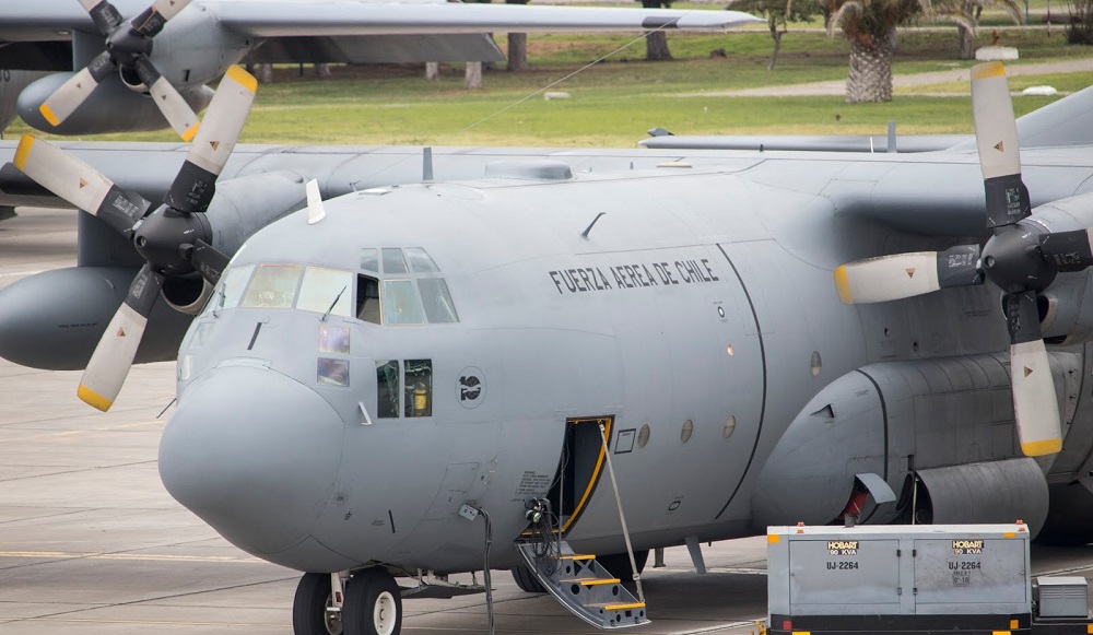  Desaparece un avión militar de la Fuerza Aérea con 38 personas a bordo tras despegar de Punta Arenas