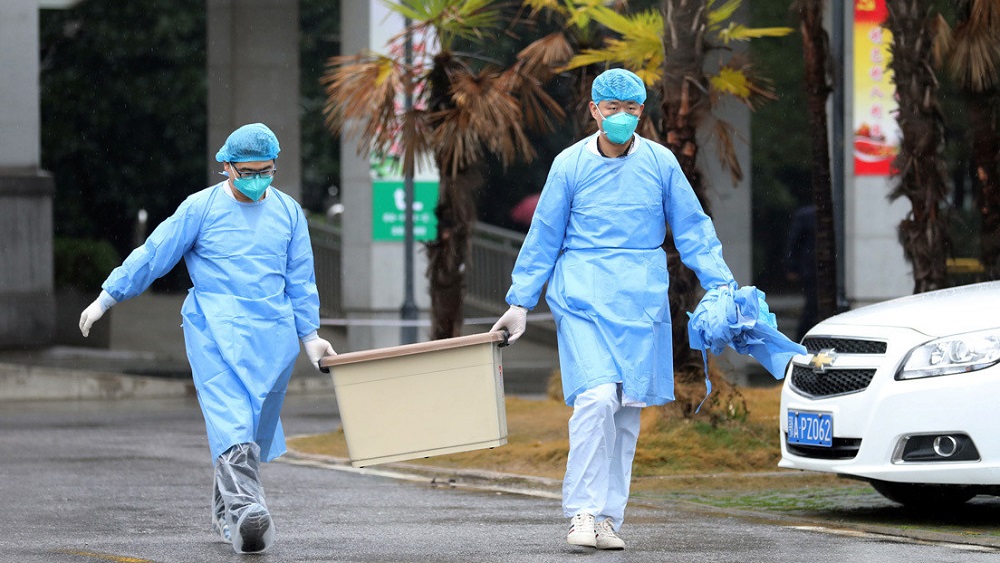  China confirma la transmisión de persona a persona del nuevo coronavirus y la infección del personal médico