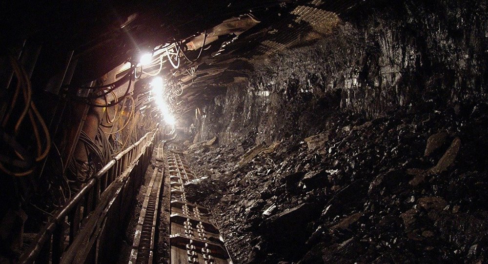  Varios mineros permanecen atrapados tras explosión en mina cerca de Bogotá