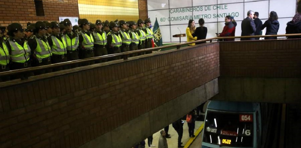  Federación de Sindicatos de Metro exige a autoridades de Gobierno y empresa sacar definitivamente la 60° Comisaría de Carabineros de estación Baquedano