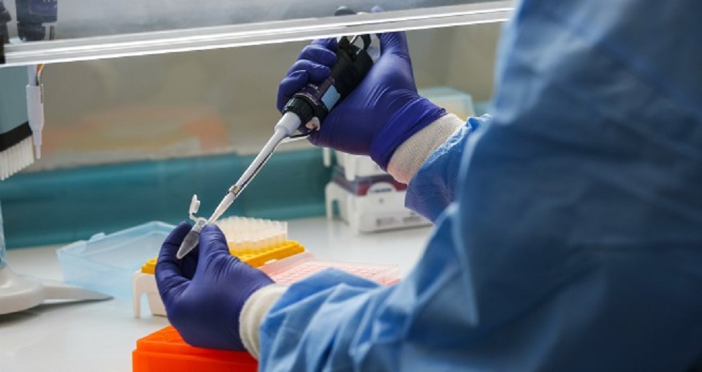  Gobierno confirma el primer caso de una persona contagiada con nueva cepa del coronavirus