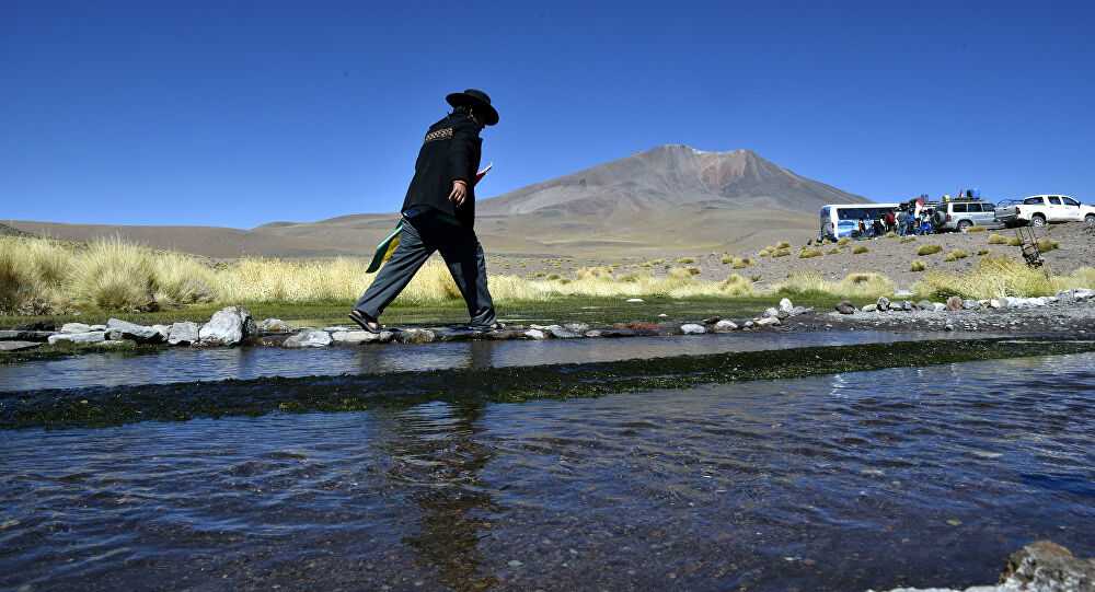  Persiste drama de bolivianos que quieren cruzar la frontera desde Chile